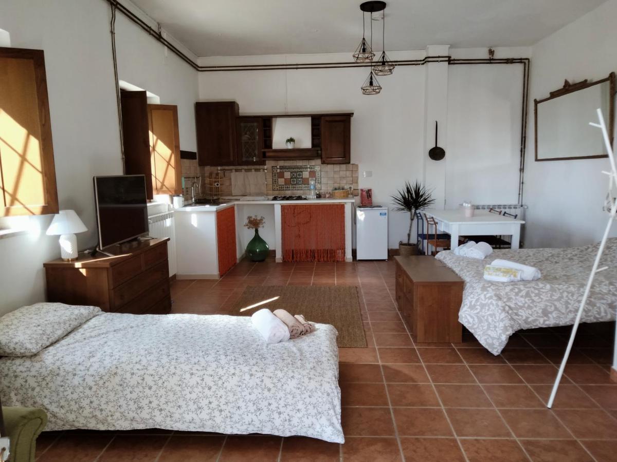 Bed and Breakfast Casale Del Tempo Lento Нарни Экстерьер фото